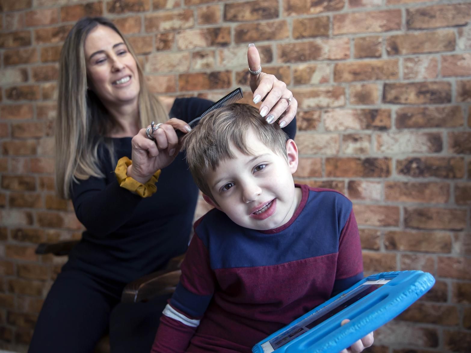 Stylist Makes Her Northampton Barber Shop Autism Friendly For Children   Legacy Oak 111993075 